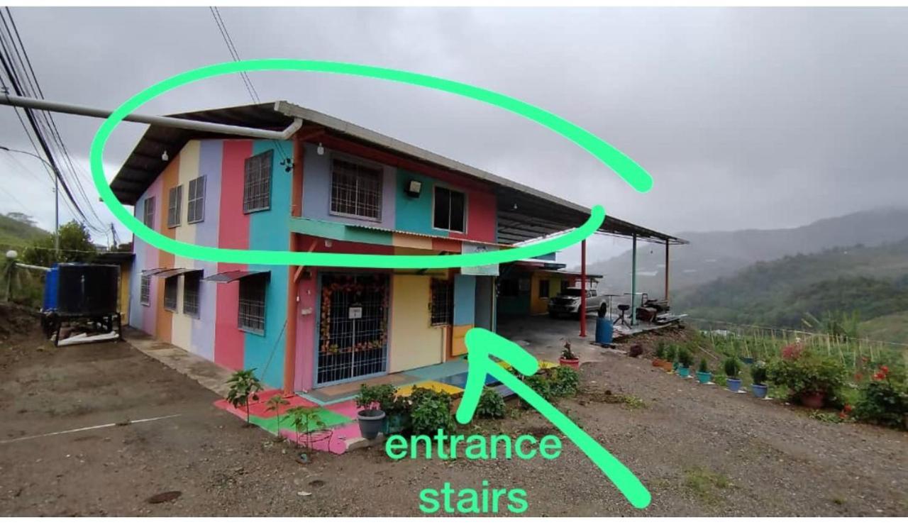 Mak Homestay Upstairs With 5 Bedrooms Kampong Kundassan Esterno foto